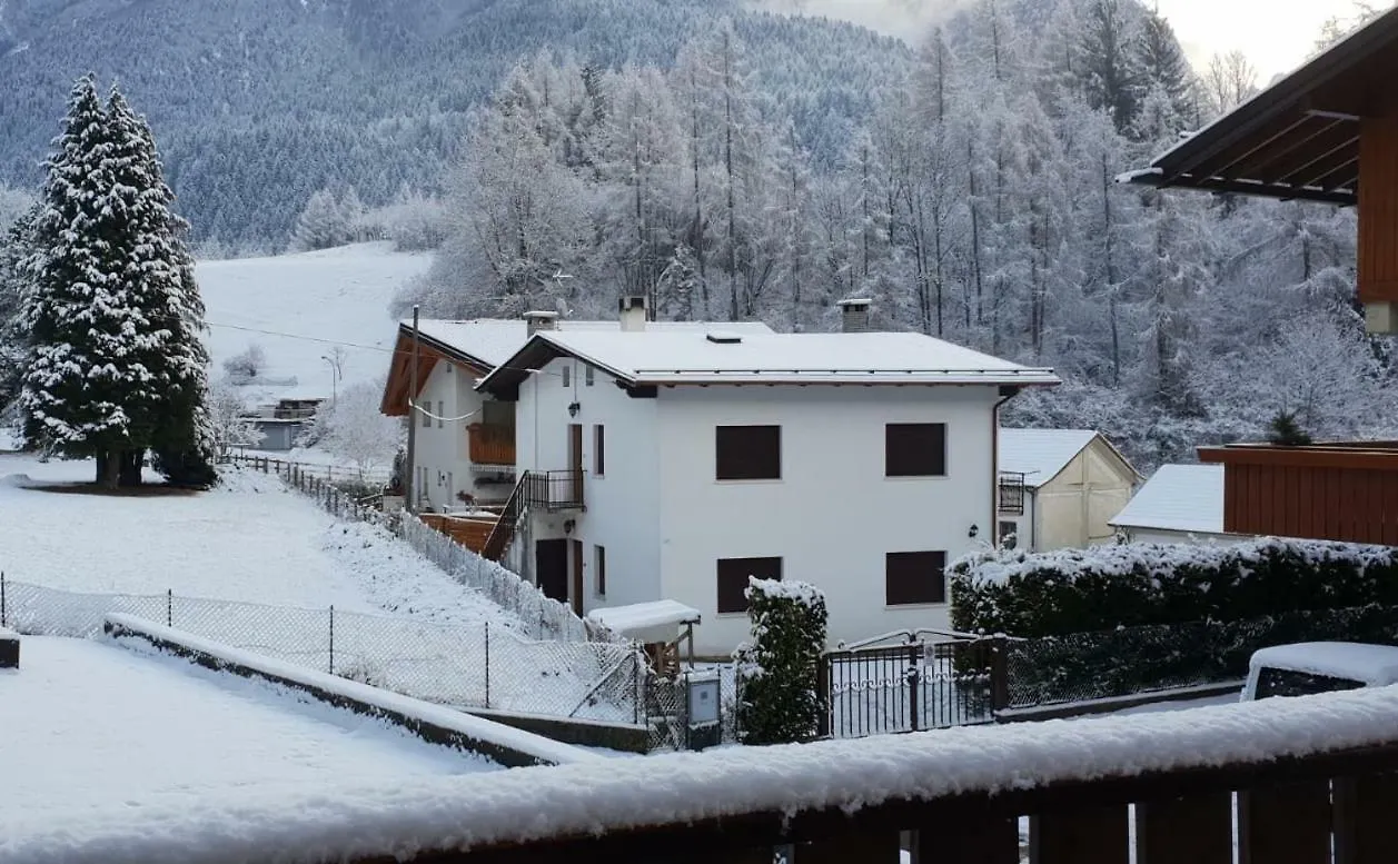 Villa Anna Domegge di Cadore 0*,  Italia